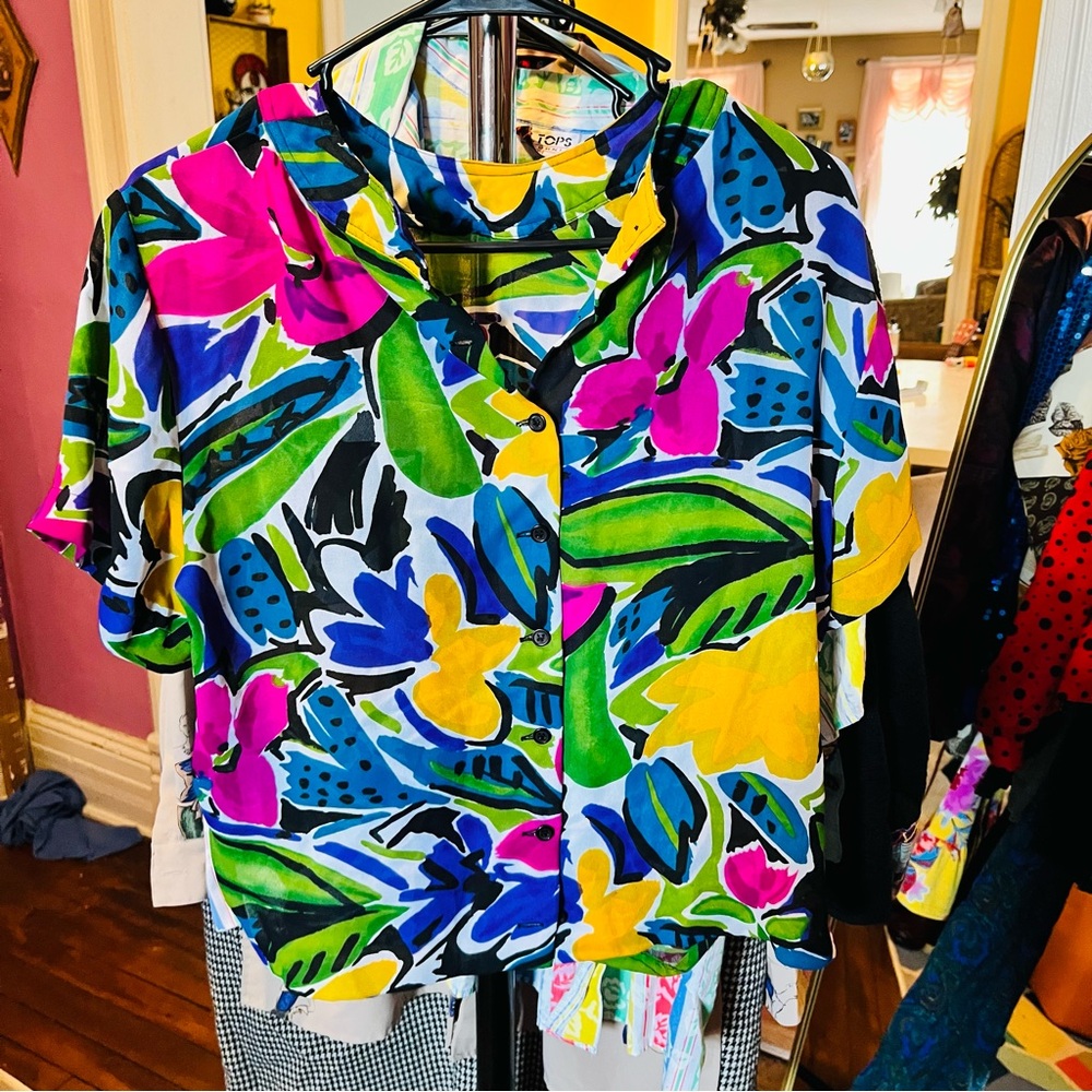 Vintage floral top